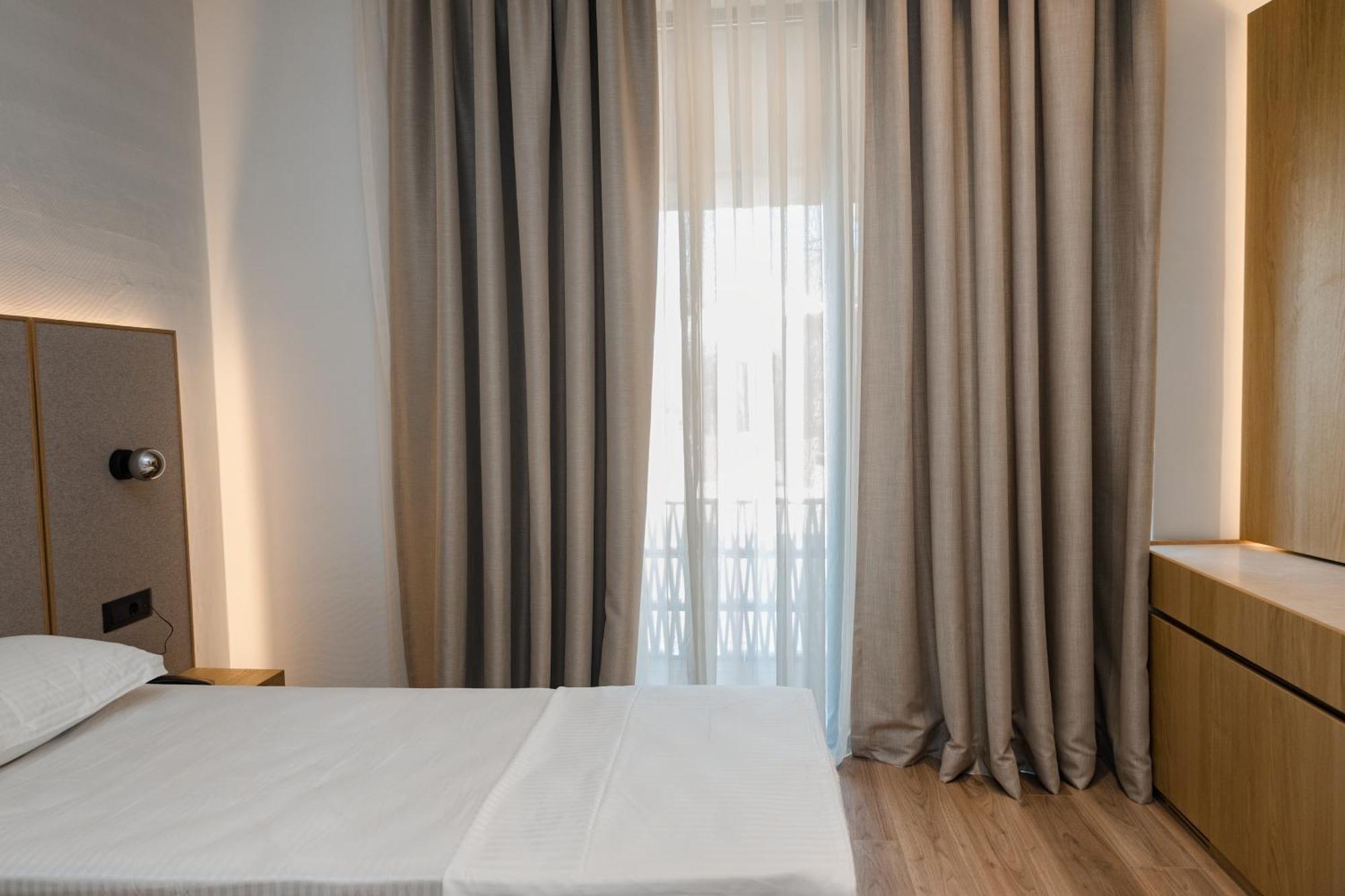 Grand Riviera Blu- Seaside Hotel Radhime Ngoại thất bức ảnh